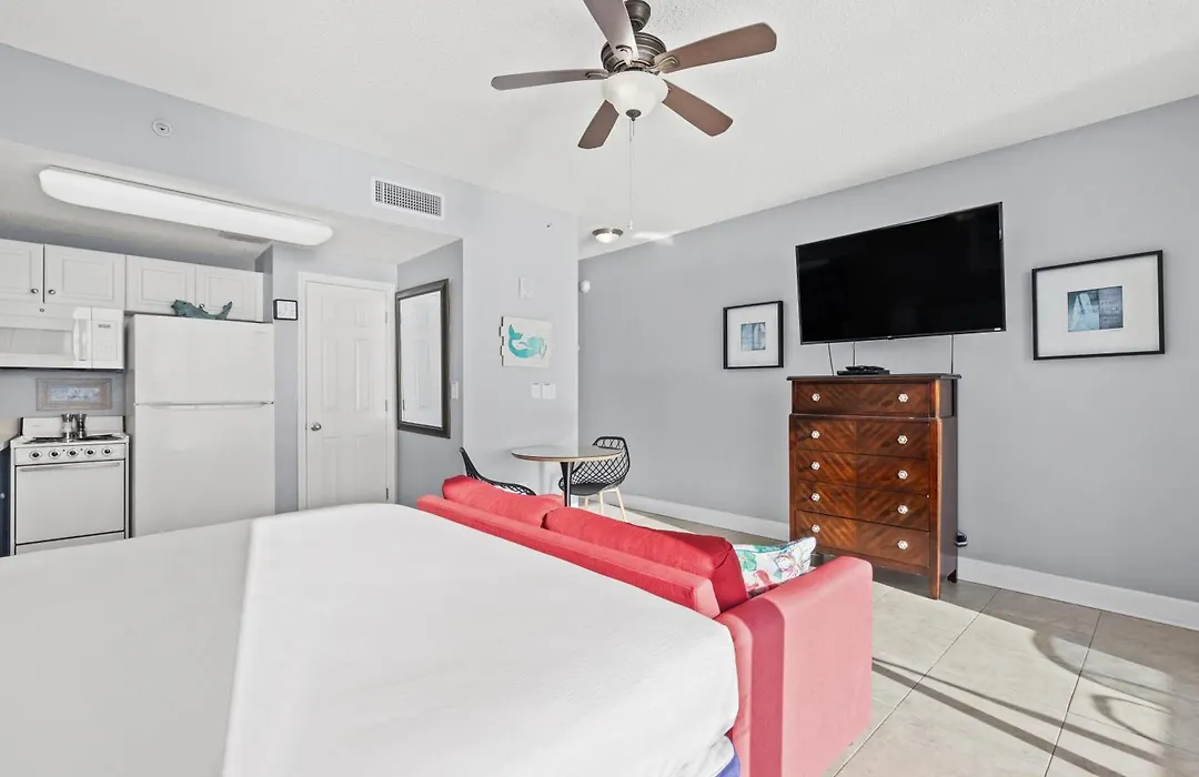 Official Majestic Beach Resort-1
